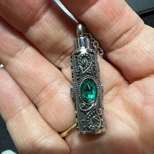 Urn necklace for ashes NEW